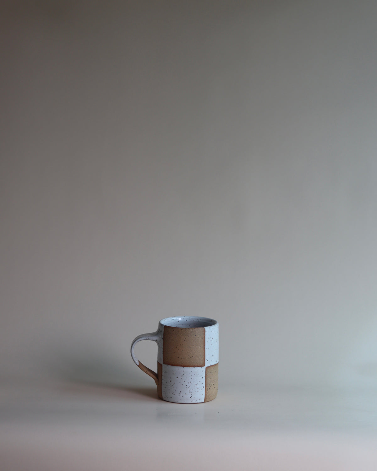 checkered mug- Size Tall